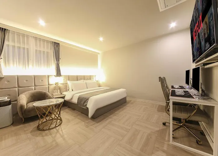 Beomil Denbasta Premium Hotel